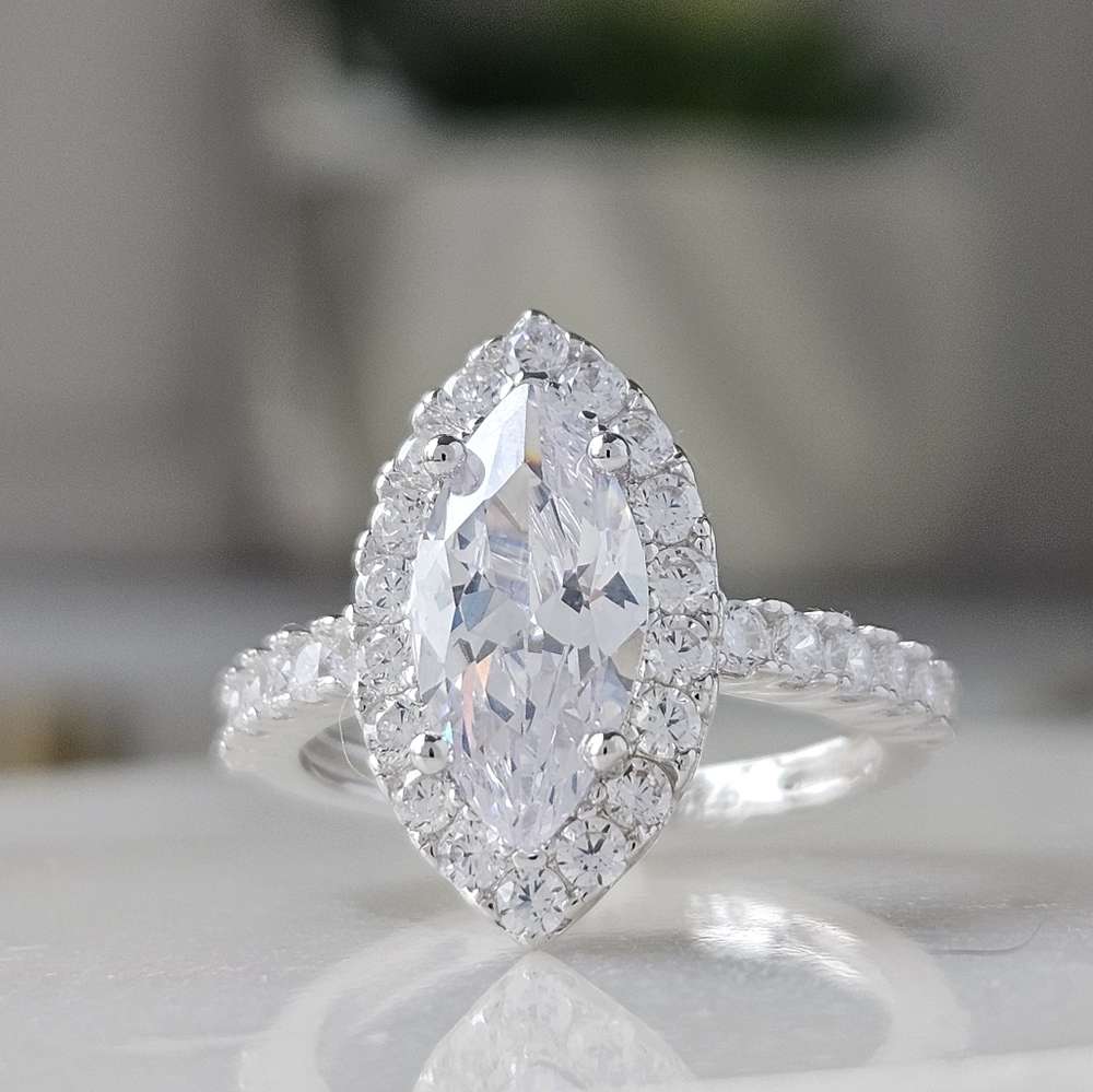 Marquise Cut Halo gemstone ring, 925 Sterling Silver - Picture 3 of 5